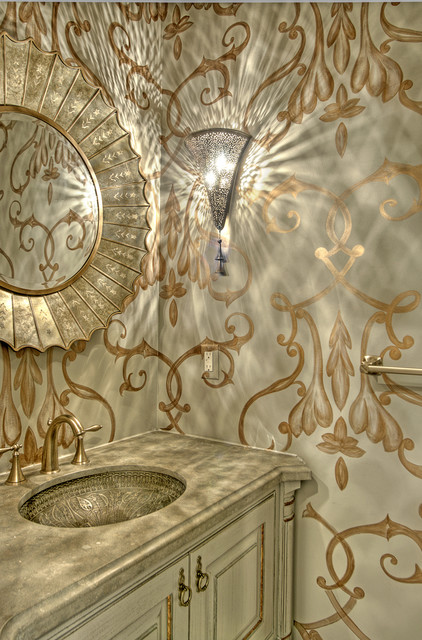 Дизайн стилизованной светлой ванной комнаты