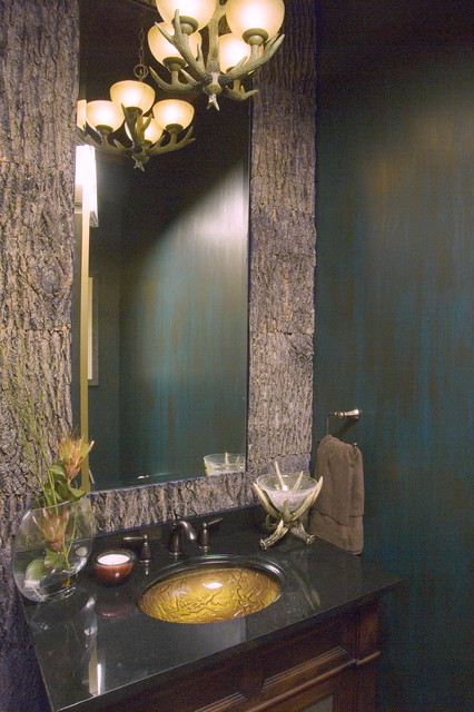 Темный дизайн оформления ванной комнаты.