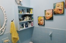голубая ванная комната